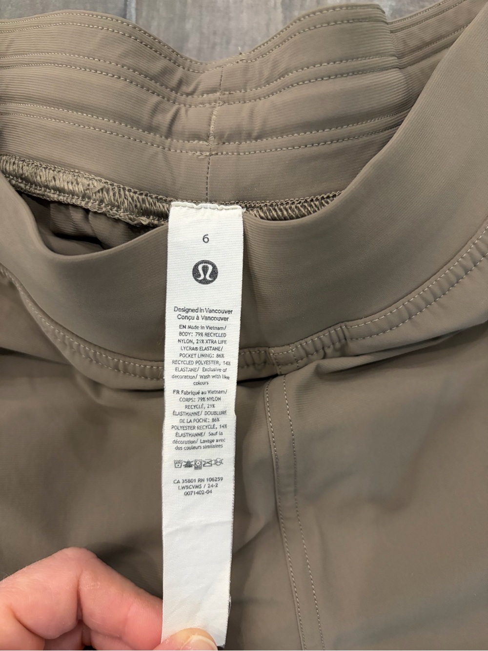 lululemon athletic Jogger Pants with Ankle Zips - Picture 4 of 4